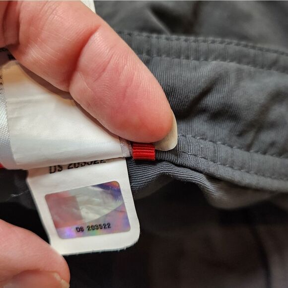 The North Face Cargo Capri Pants - Size 14 - Picture 3 of 13